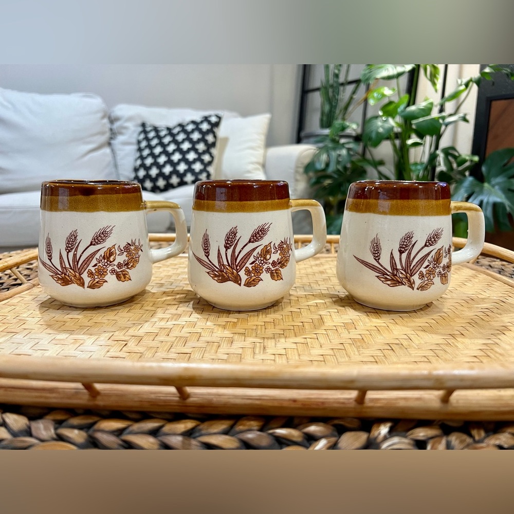 Vintage MCM stoneware wheat design mugs